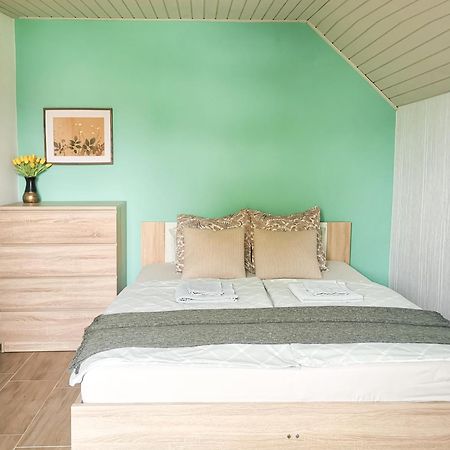 Deerwood Villa-Modern Cozy Apartment With Castle View Bled Bagian luar foto