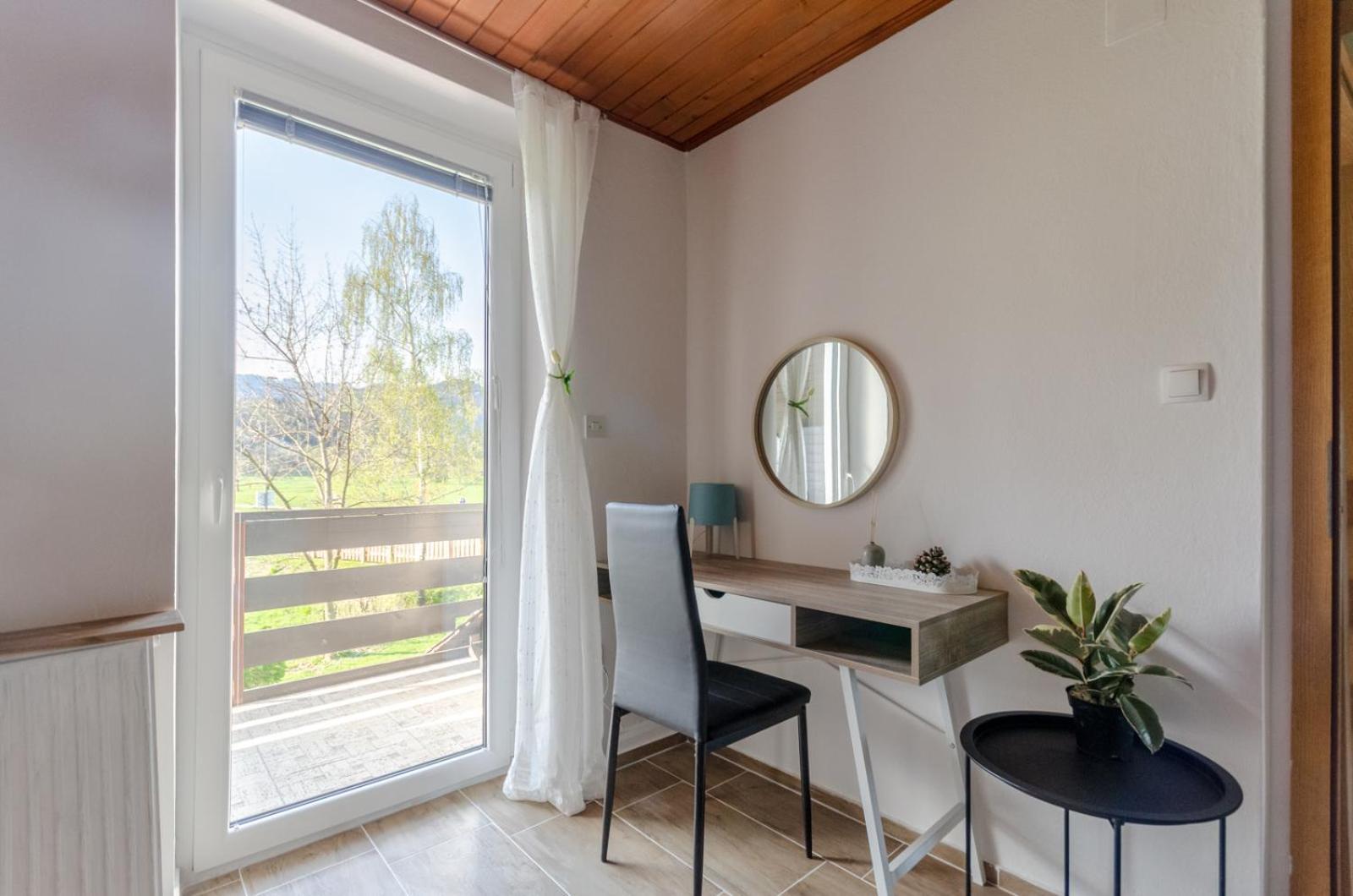 Deerwood Villa-Modern Cozy Apartment With Castle View Bled Bagian luar foto