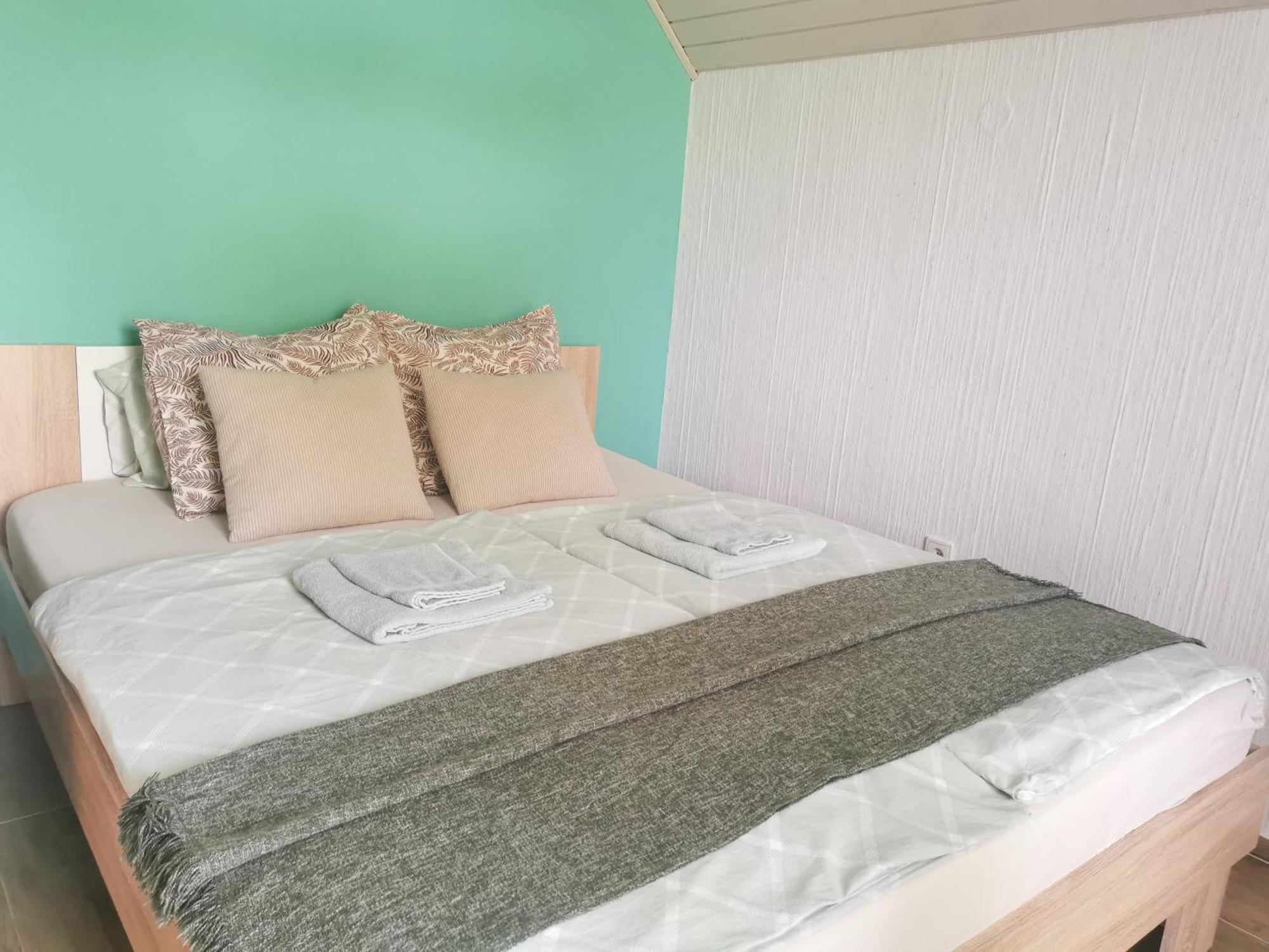 Deerwood Villa-Modern Cozy Apartment With Castle View Bled Bagian luar foto