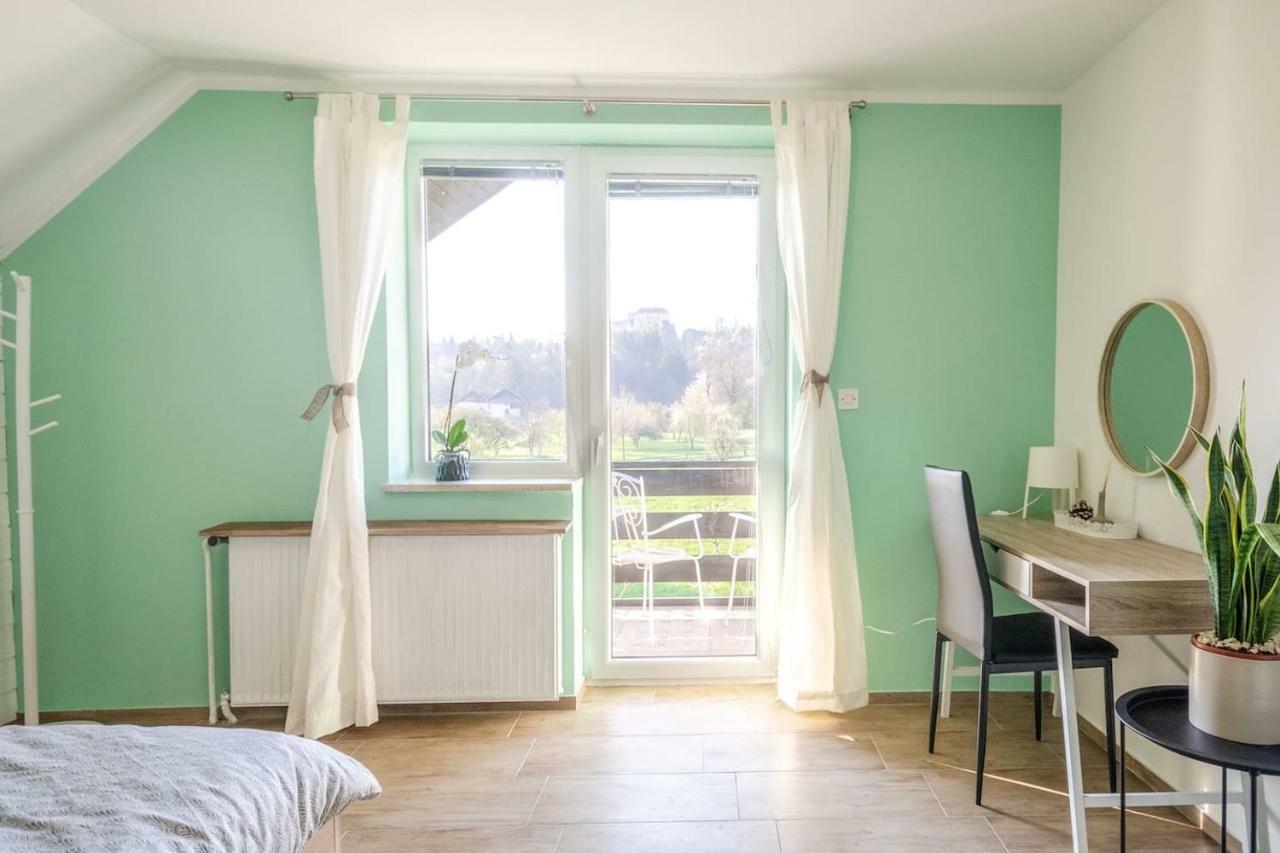 Deerwood Villa-Modern Cozy Apartment With Castle View Bled Bagian luar foto